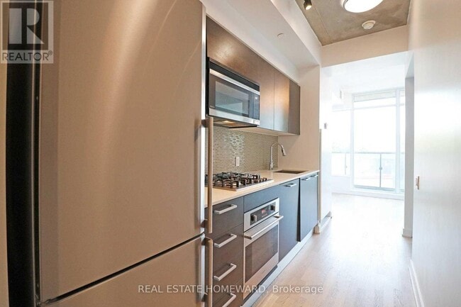 Building Photo - 60 Haslett Ave