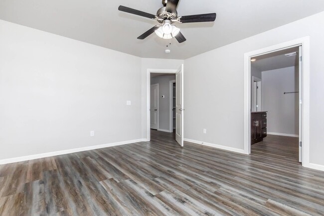 Building Photo - Afton Grove