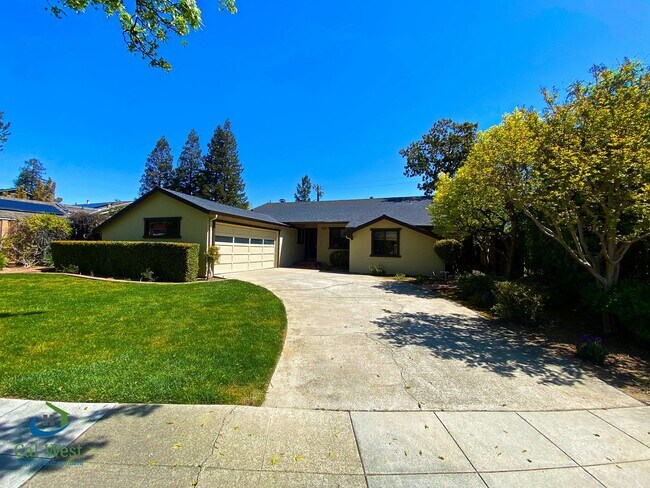Building Photo - $5995 - Spacious 4 Bed/2 Bath Los Gatos Ho...