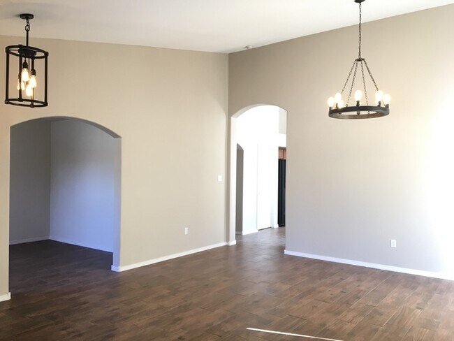 Foto del edificio - Cabezon - Beautiful 3BR/Office/2 Living Areas