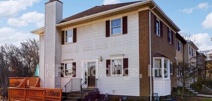 Building Photo - 5327 Lake Cove Ct