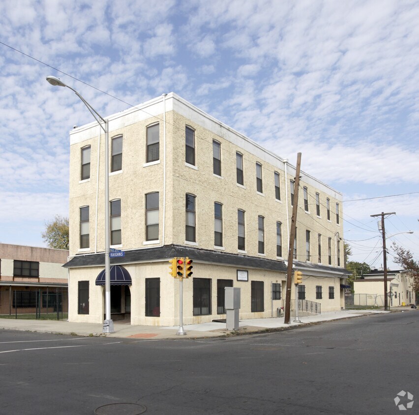 Primary Photo - 341 Kaighns Ave