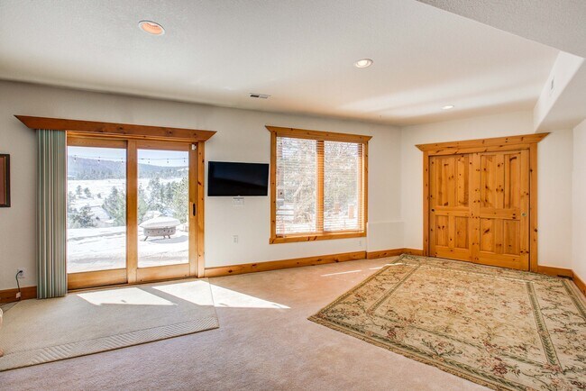 Building Photo - 24366 Cody Park Rd