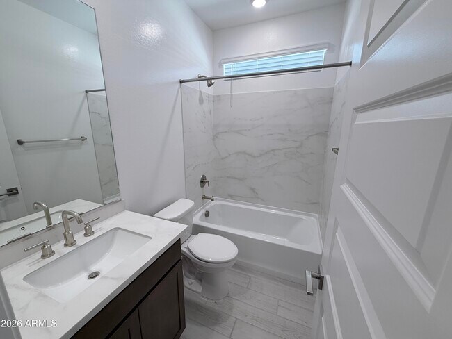 Foto del edificio - 6991 W Pinnacle Vista Dr