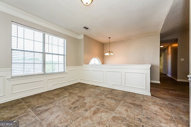 Foto del edificio - 10569 Redbud Ln