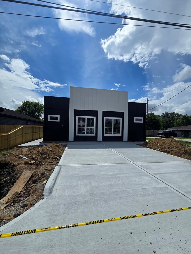 Foto del edificio - 7900 Bowen St