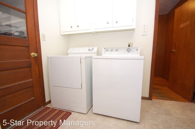 Building Photo - 3 br, 2 bath House - 61309 Beech Road