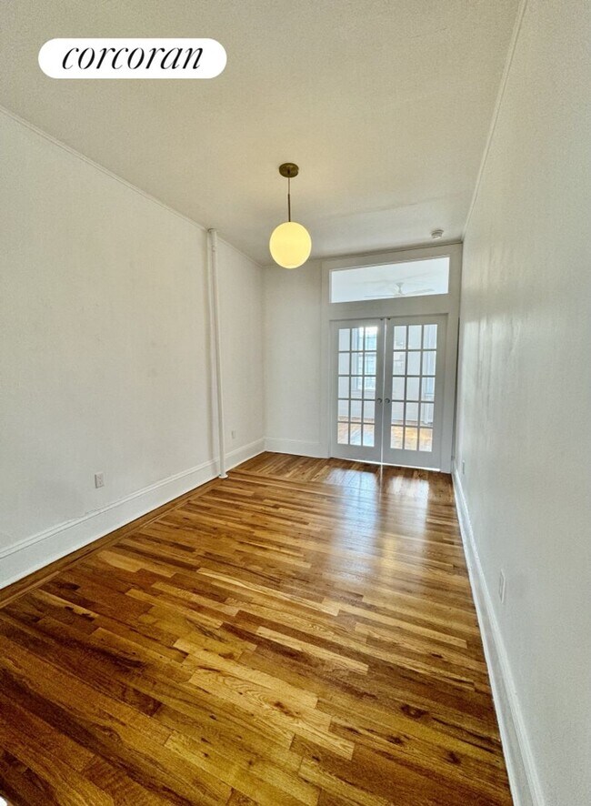 Building Photo - 140 Bedford Ave