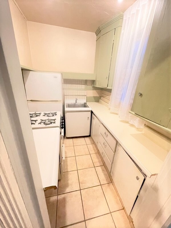 Foto del edificio - 4110 Whitman Ave N