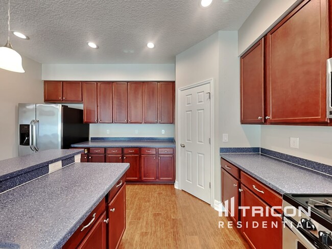 Foto del edificio - 1224 Lavender Jewel Ct