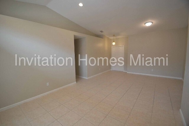 Building Photo - 5407 Little Dipper Ct
