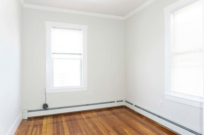 Foto del edificio - 3 bedroom in Revere MA 02151