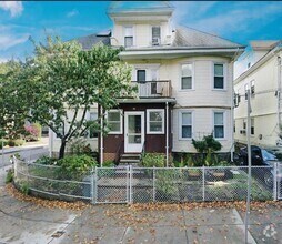 Building Photo - 20 Coolidge Rd