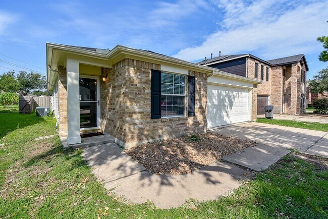 Building Photo - 7515 American Holly Ct