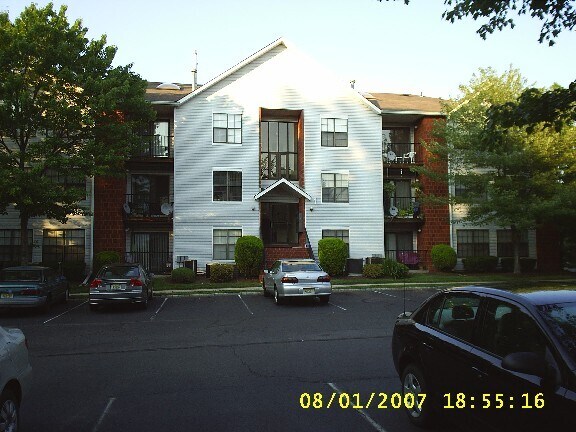Primary Photo - 2 Malvern Way