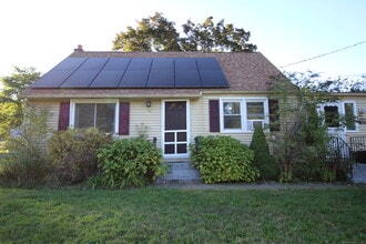 Building Photo - 55 Howe Rd