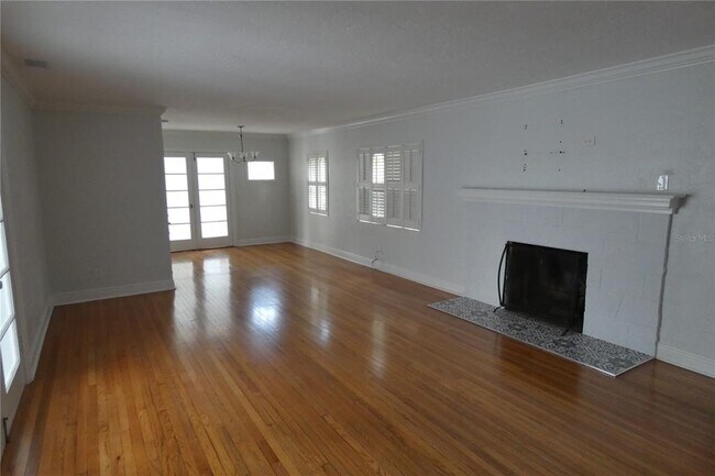 Foto del edificio - 637 23rd Ave N