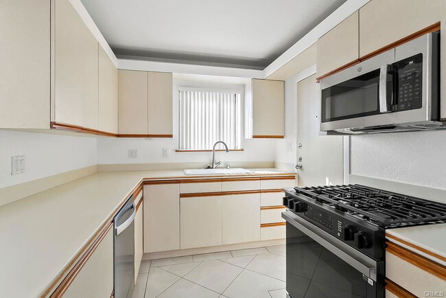 Foto del edificio - 179 Bay Shore Ave