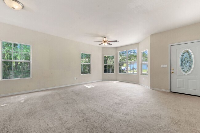 Foto del edificio - 3 Bedroom Renovated in Bay St. Luis