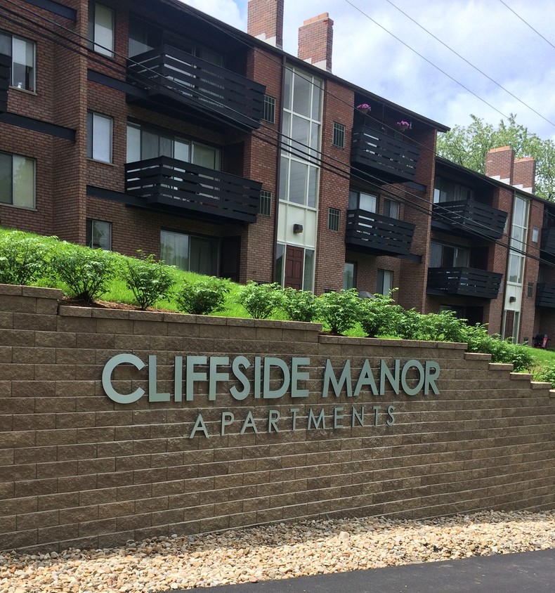 Foto principal - Cliffside Manor Apartments