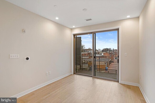 Foto del edificio - 1350 Maryland Ave NE