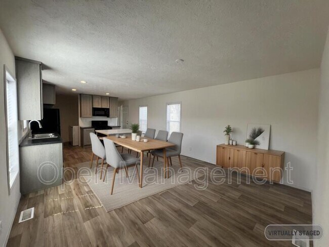 Foto del edificio - 825 1st Ave E