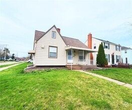 Building Photo - 3156 W 137th St