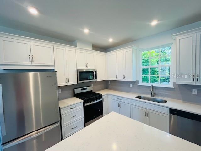 Building Photo - 7545 Estuary Lk Lp