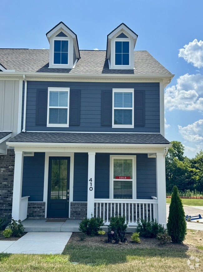 Building Photo - 410 Blair Rd
