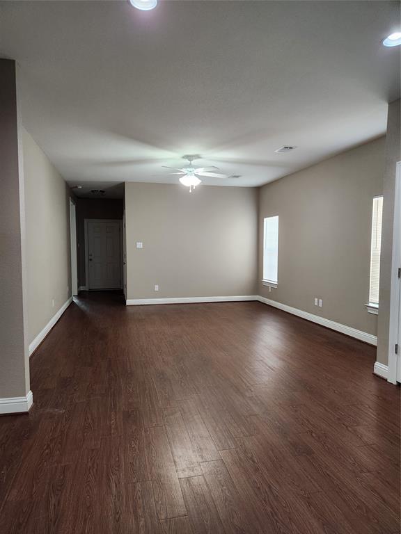 Foto del edificio - 905 Nolan St