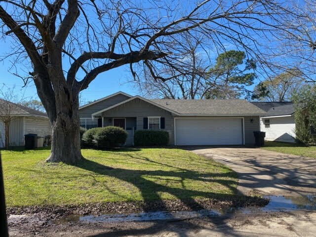 Primary Photo - 203 34th St