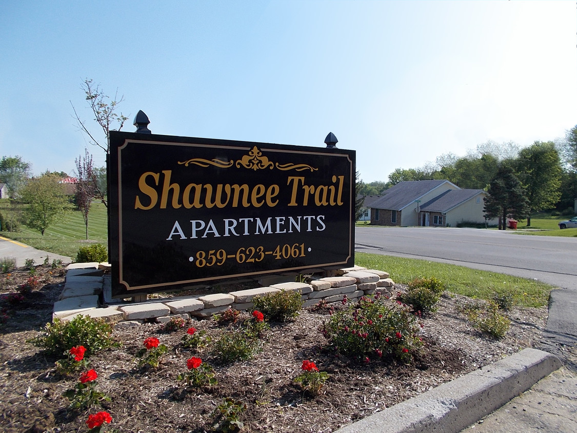 Foto principal - Shawnee Trail Apartments