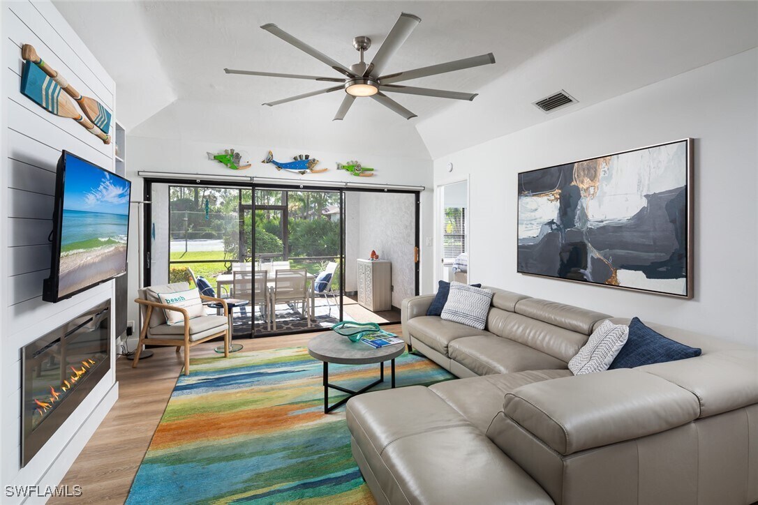 Foto principal - 1865 Courtyard Way