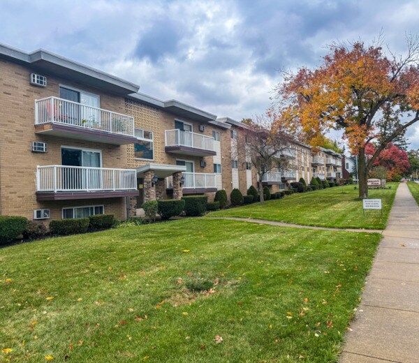 Foto del edificio - Riverside House Apartments