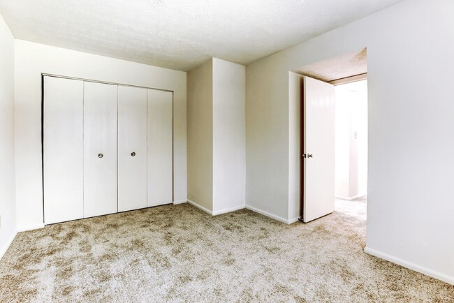 Foto del edificio - Thompson Village Apartments