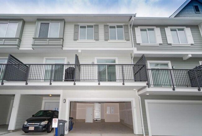 Photo du bâtiment - 16678-16625 25 Ave