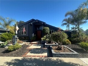 Building Photo - 7006 E El Paseo St