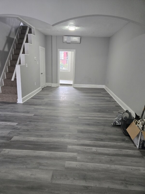 Photo - 1712 W Juniata St House