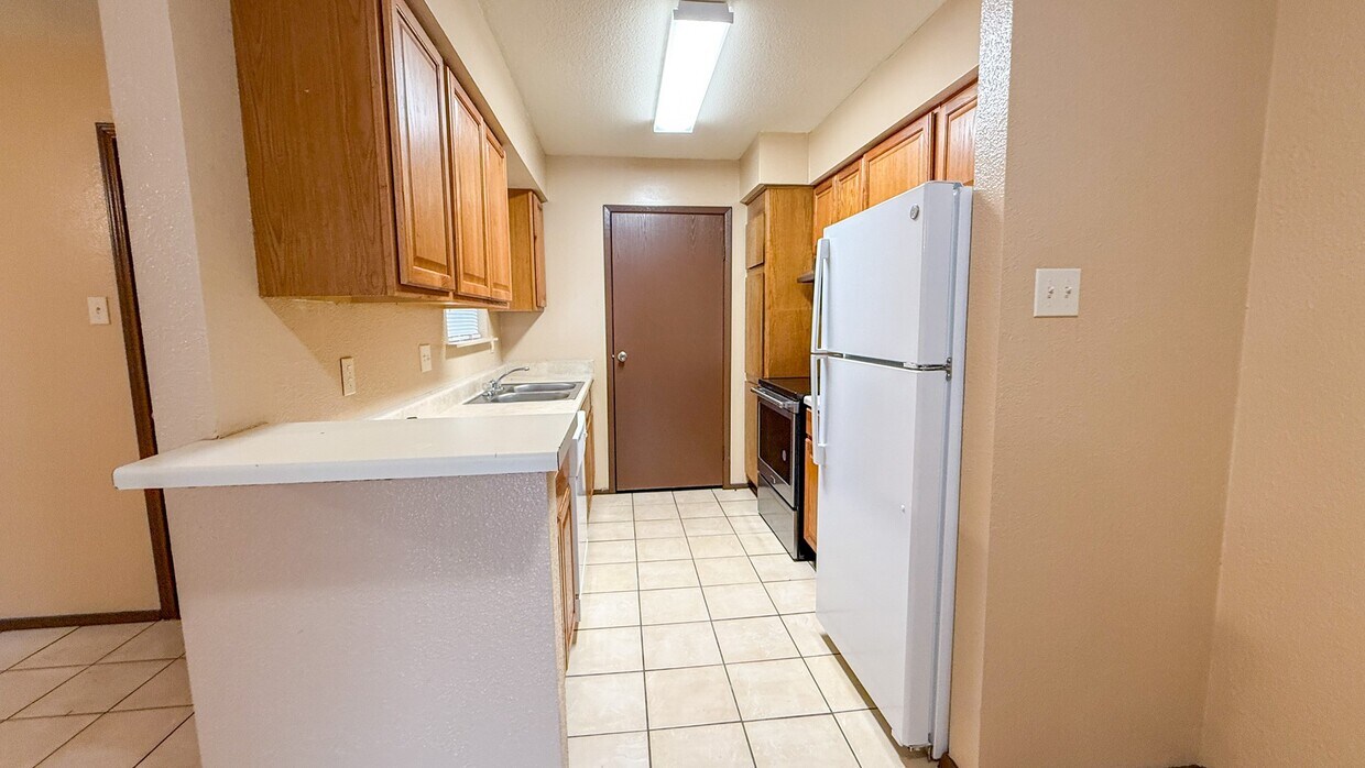 Foto del edificio - 13480 S Thorntree Dr