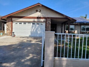 Building Photo - 9149 Croce Dr