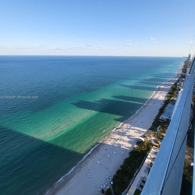 Building Photo - 1830 S Ocean Dr