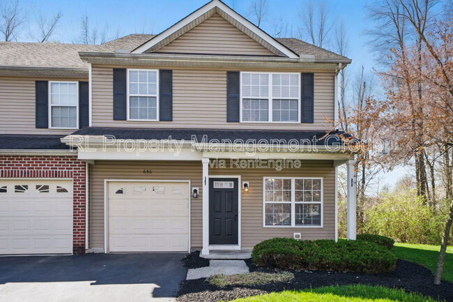 Building Photo - 646 Grove Cir