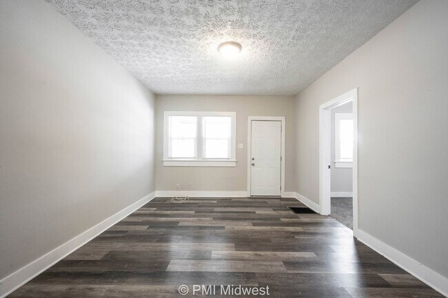 Foto del edificio - Charming 2 Bed, 1 Bath Rental in Indianapolis!