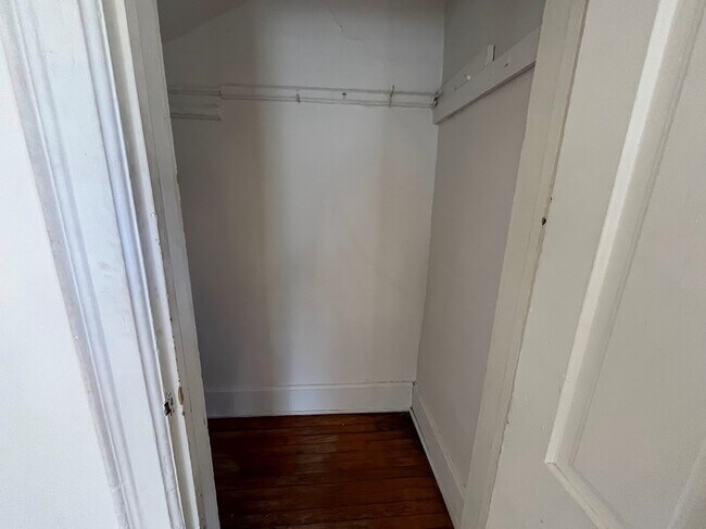 Foto del edificio - 406 W Mifflin St