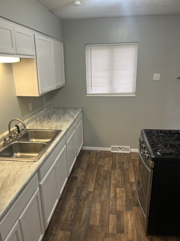 Foto del edificio - 536 Hyatt Ave