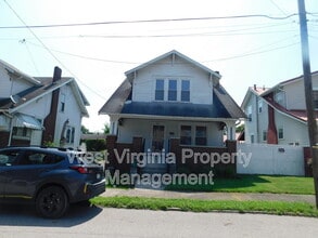 Building Photo - 54 Hunt Ave
