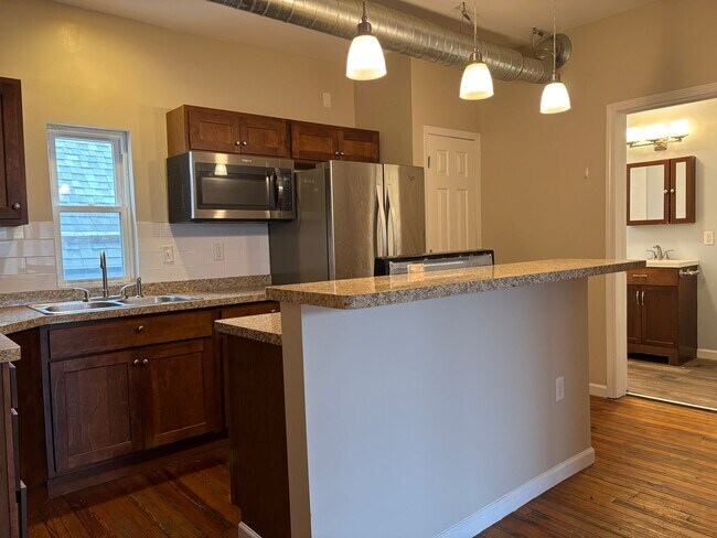 Foto del edificio - 580 Amherst St