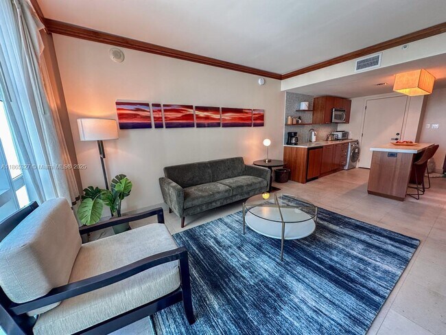 Foto del edificio - 6801 Collins Ave