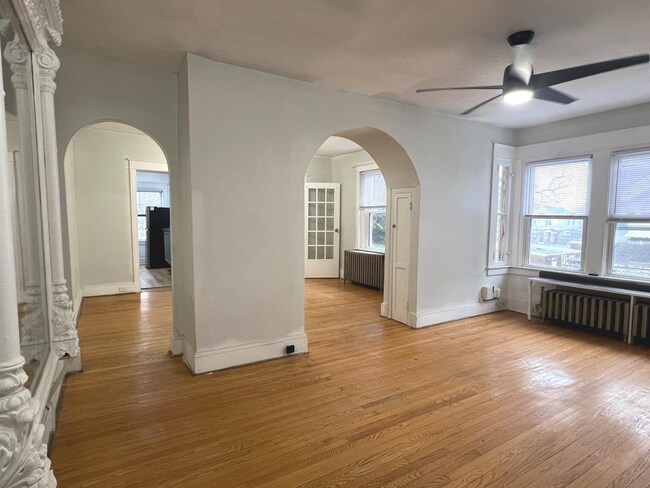Foto del edificio - 513 E 19th St