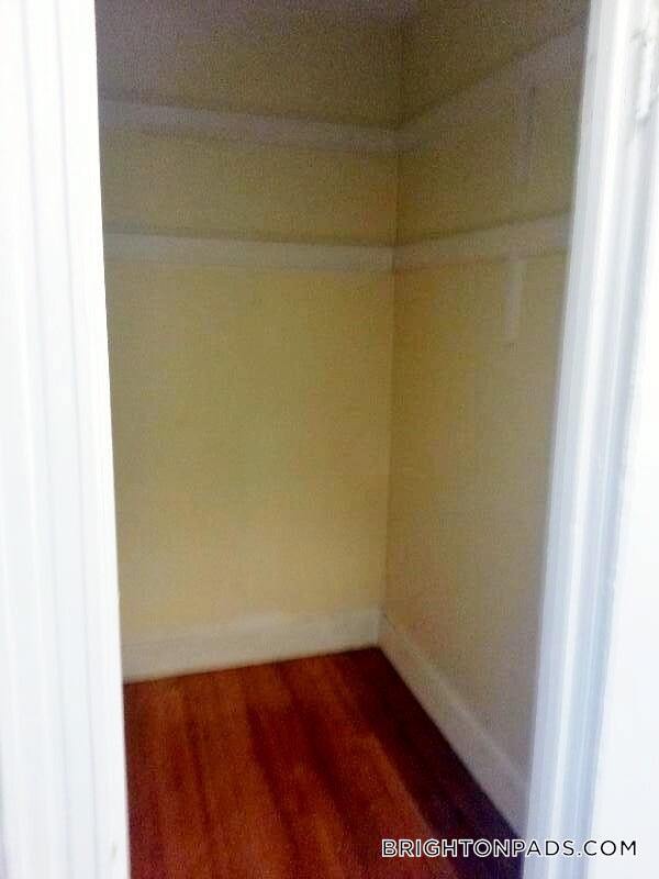 Foto del edificio - 1615 Commonwealth Ave